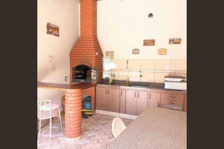 Casa à venda com 3 quartos, 296m² em Jardim Anton von Zuben, Campinas