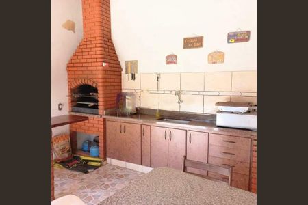 Casa à venda com 3 quartos, 296m² em Jardim Anton von Zuben, Campinas