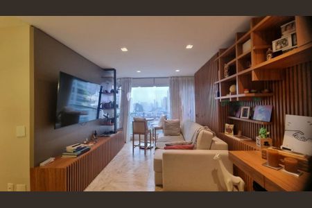 Apartamento à venda com 71m², 1 quarto e 2 vagas