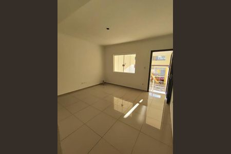 Casa à venda com 3 quartos, 230m² em Santa Maria, São Caetano do Sul