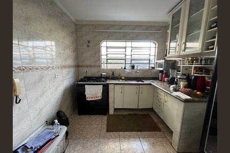 Casa para alugar com 156m², 3 quartos e 3 vagas Casa para alugar com 156m², 3 quartos e 3 vagasCozinha