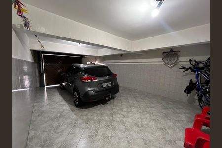 Casa para alugar com 156m², 3 quartos e 3 vagas Casa para alugar com 156m², 3 quartos e 3 vagasGaragem