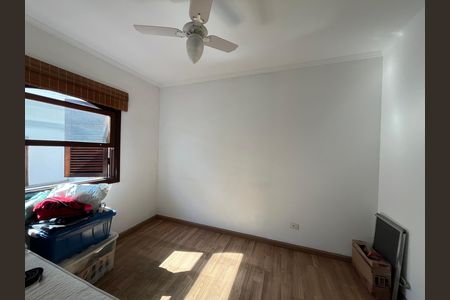 Casa para alugar com 156m², 3 quartos e 3 vagas Casa para alugar com 156m², 3 quartos e 3 vagasQuarto 1