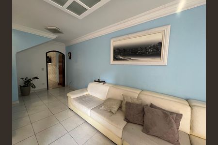 Casa para alugar com 156m², 3 quartos e 3 vagas Casa para alugar com 156m², 3 quartos e 3 vagasSala
