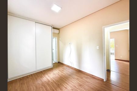 Casa à venda com 3 quartos, 126m² em Pinheiros, São Paulo
