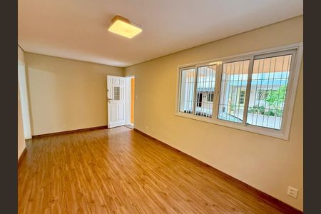Casa à venda com 3 quartos, 126m² em Pinheiros, São Paulo