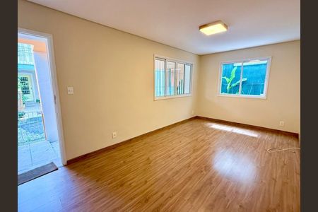 Casa à venda com 3 quartos, 126m² em Pinheiros, São Paulo