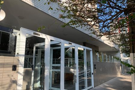 Apartamento para alugar com 77m², 2 quartos e 2 vagas Apartamento para alugar com 77m², 2 quartos e 2 vagasFachada