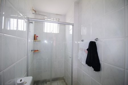 Apartamento à venda com 85m², 3 quartos e 1 vaga Apartamento à venda com 85m², 3 quartos e 1 vagaBanheiro Social