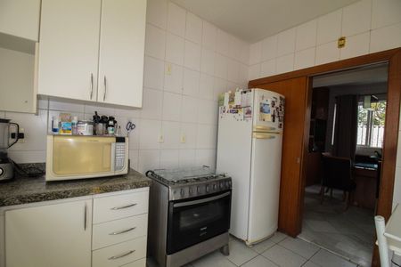 Apartamento à venda com 85m², 3 quartos e 1 vaga Apartamento à venda com 85m², 3 quartos e 1 vagaCozinha