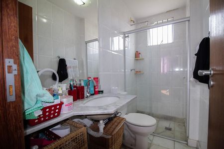Apartamento à venda com 85m², 3 quartos e 1 vaga Apartamento à venda com 85m², 3 quartos e 1 vagaBanheiro Social