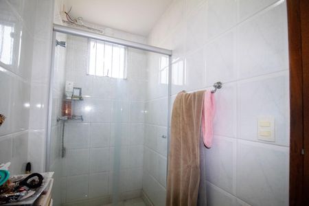 Apartamento à venda com 85m², 3 quartos e 1 vaga Apartamento à venda com 85m², 3 quartos e 1 vagaBanheiro da Suite
