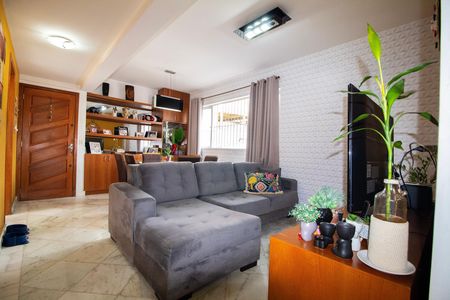 Apartamento à venda com 85m², 3 quartos e 1 vaga Apartamento à venda com 85m², 3 quartos e 1 vagaSala de estar
