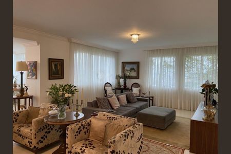 Apartamento à venda com 411m², 6 quartos e 3 vagas