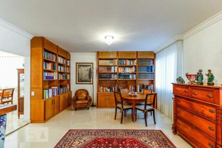 Apartamento à venda com 411m², 6 quartos e 3 vagas