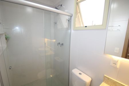 Apartamento à venda com 67m², 2 quartos e 1 vagaBanheiro da suíte