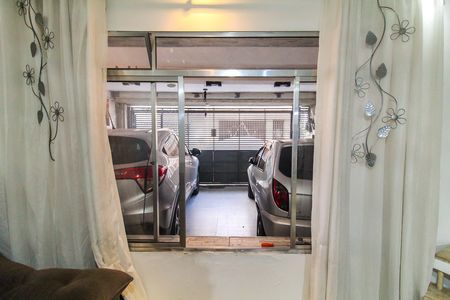 Casa à venda com 230m², 6 quartos e 2 vagas Casa à venda com 230m², 6 quartos e 2 vagasVista da Sala