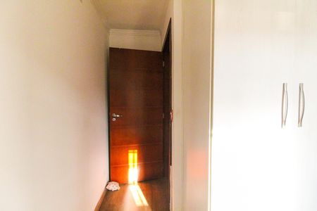 Casa à venda com 230m², 6 quartos e 2 vagas Casa à venda com 230m², 6 quartos e 2 vagasQuarto 3