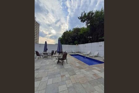 Apartamento à venda com 56m², 2 quartos e 1 vaga