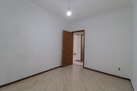 Casa para alugar com 250m², 3 quartos e 3 vagas Casa para alugar com 250m², 3 quartos e 3 vagasQuarto 2