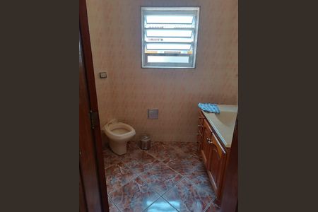 Banheiro de casa à venda com 2 quartos, 120m² em Vila Macedopolis, São Paulo