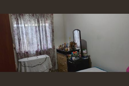 Quarto 3 de apartamento para alugar com 2 quartos, 52m² em Bom Retiro, São Gonçalo