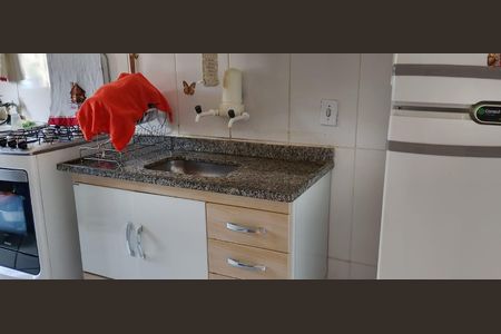 Cozinha de apartamento para alugar com 2 quartos, 52m² em Bom Retiro, São Gonçalo