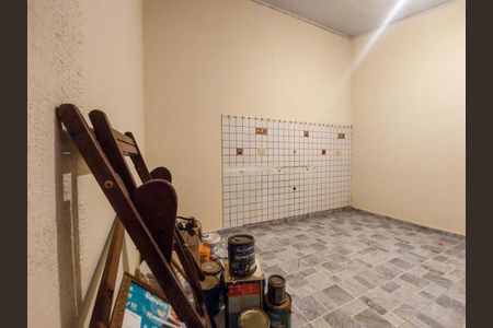 Casa à venda com 230m², 4 quartos e 4 vagas Casa à venda com 230m², 4 quartos e 4 vagasÁrea de Serviço