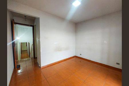 Casa à venda com 230m², 4 quartos e 4 vagas Casa à venda com 230m², 4 quartos e 4 vagasSuite