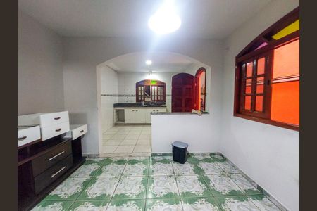 Casa à venda com 230m², 4 quartos e 4 vagas Casa à venda com 230m², 4 quartos e 4 vagasCozinha