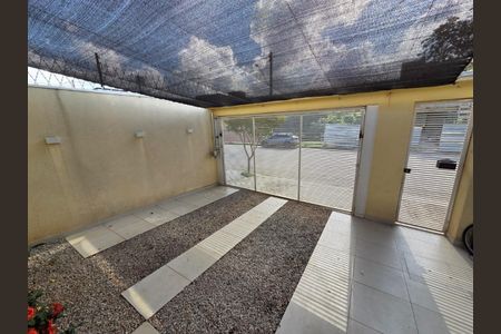Casa de condomínio à venda com 170m², 3 quartos e 2 vagasFoto 03