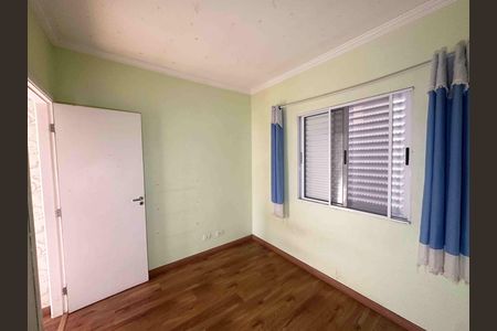 Casa de condomínio à venda com 65m², 2 quartos e 2 vagasQuarto