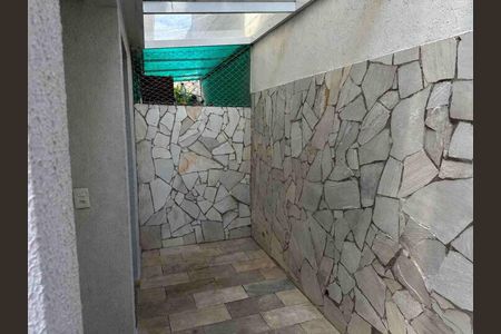 Casa de condomínio à venda com 65m², 2 quartos e 2 vagasÁrea externa