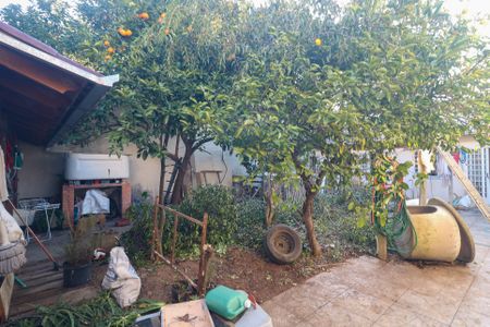Casa para alugar com 233m², 4 quartos e 4 vagasQuintal