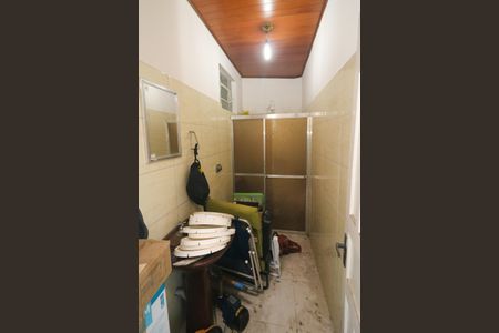 Casa para alugar com 233m², 4 quartos e 4 vagasBanheiro 2