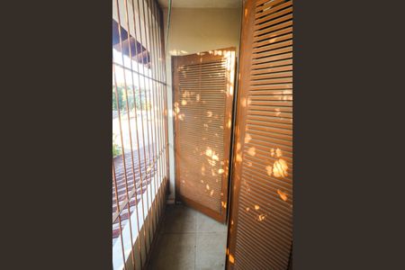Casa para alugar com 233m², 4 quartos e 4 vagasSacada do Quarto 3