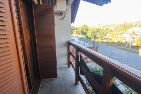 Casa para alugar com 233m², 4 quartos e 4 vagasSacada do Quarto 1