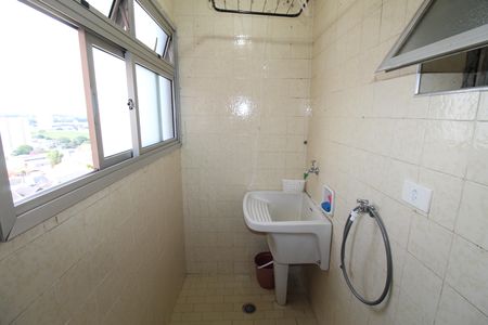Apartamento para alugar com 58m², 1 quarto e sem vagaÁrea de Serviço