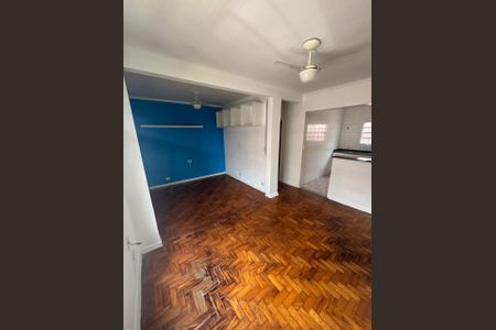 Apartamento à venda com 79m², 2 quartos e 1 vagaFoto 02