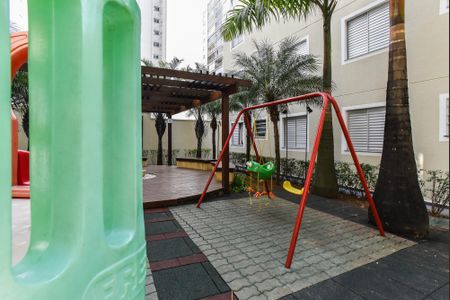 Apartamento à venda com 45m², 2 quartos e 1 vaga Apartamento à venda com 45m², 2 quartos e 1 vagaÁrea comum - Playground