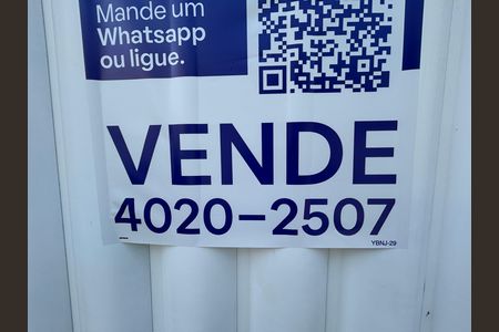 Casa à venda com 317m², 4 quartos e 3 vagasCódigo