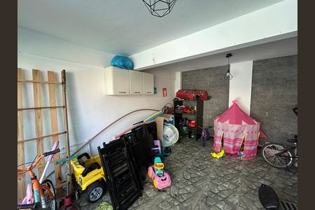 Casa à venda com 317m², 4 quartos e 3 vagasSala  anexa