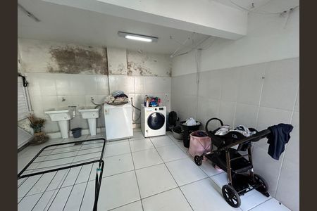 Casa à venda com 317m², 4 quartos e 3 vagasÁrea de Serviço