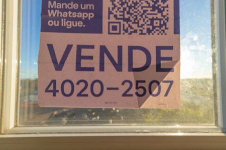 Apartamento à venda com 45m², 2 quartos e 1 vaga Apartamento à venda com 45m², 2 quartos e 1 vagaPlaca