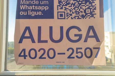 Apartamento à venda com 45m², 2 quartos e 1 vaga Apartamento à venda com 45m², 2 quartos e 1 vagaPlaca