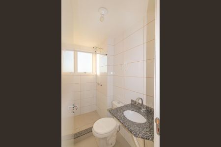 Apartamento à venda com 45m², 2 quartos e 1 vaga Apartamento à venda com 45m², 2 quartos e 1 vagaBanheiro social