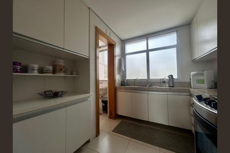 Apartamento para alugar com 109m², 3 quartos e 2 vagas