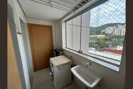 Apartamento para alugar com 109m², 3 quartos e 2 vagas