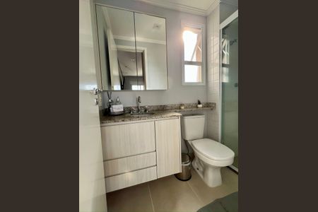 Apartamento à venda com 57m², 2 quartos e 1 vaga Apartamento à venda com 57m², 2 quartos e 1 vagaBanheiro