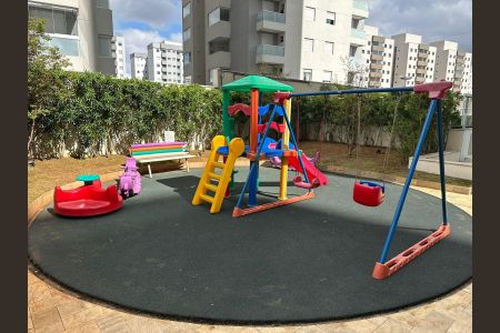 Apartamento à venda com 57m², 2 quartos e 1 vaga Apartamento à venda com 57m², 2 quartos e 1 vagaPlayground
